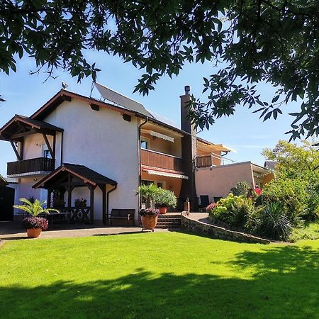 Ferienwohnungen 'Blick Zur Madonna' Fischbach Εξωτερικό φωτογραφία